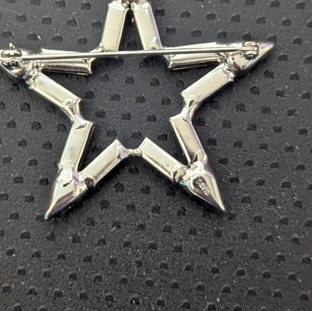 Multicolor Star Brooch - Picture 3 of 4
